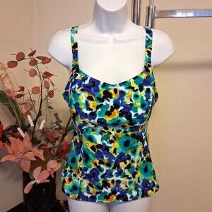 NEW Be Creative TM Women’s Multi Color Swimsuit Top Tammy Control Swimwear 8F